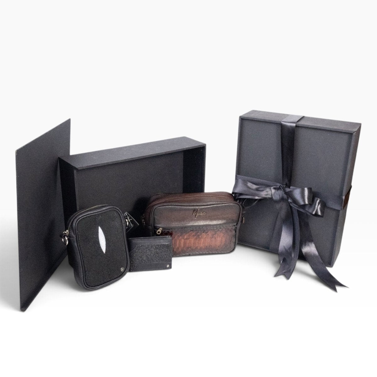 BOX de regalo Neceser, Mini Celular y Cartera (Exoticos)