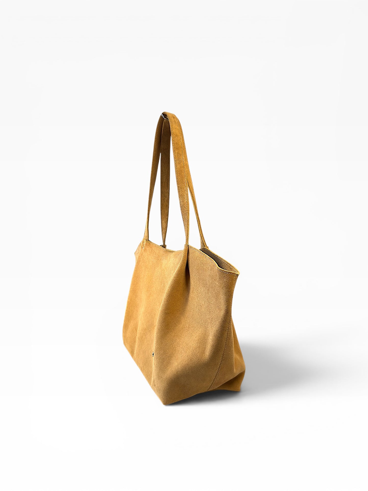 Bolso Oversized Tote Bag mod Bulgaria *Nobuk Claro*