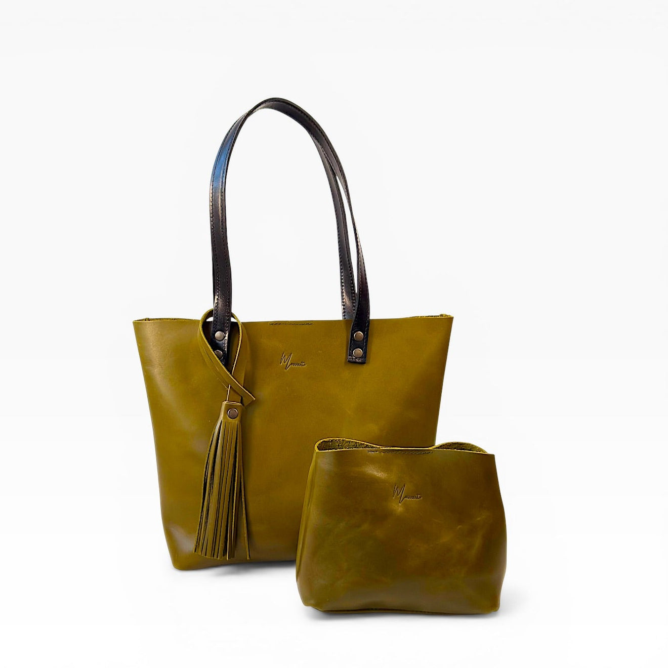 Bolso Tote Cuero Praga Plus+ Pull Musgo  Doble Vista + 💄Cosmetiquera 👝 Gratis!!