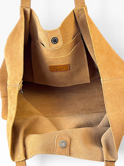 Bolso Oversized Tote Bag mod Bulgaria *Nobuk Claro*