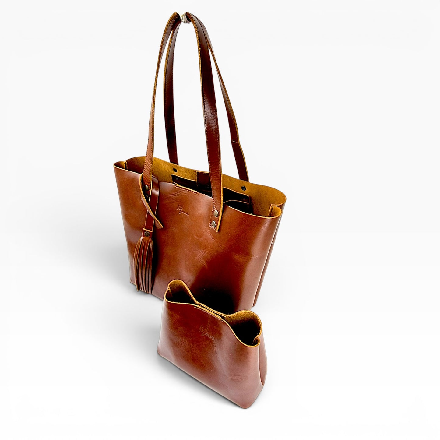 Bolsa Dama Tote 100% Piel Mod. Praga *Pull up Roble* + cosmetiquera Gratis