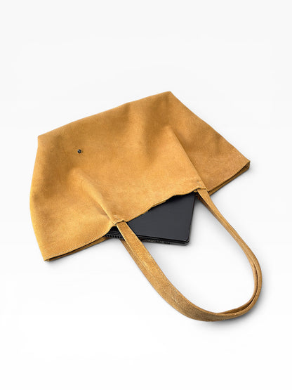 Bolso Oversized Tote Bag mod Bulgaria *Nobuk Claro*