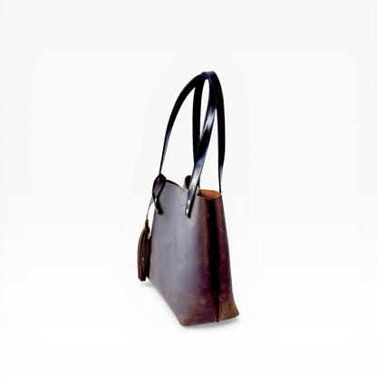 Tote Cuero Praga Plus+ Crazy Café Doble Vista + 💄Cosmetiquera 👝 Gratis!!
