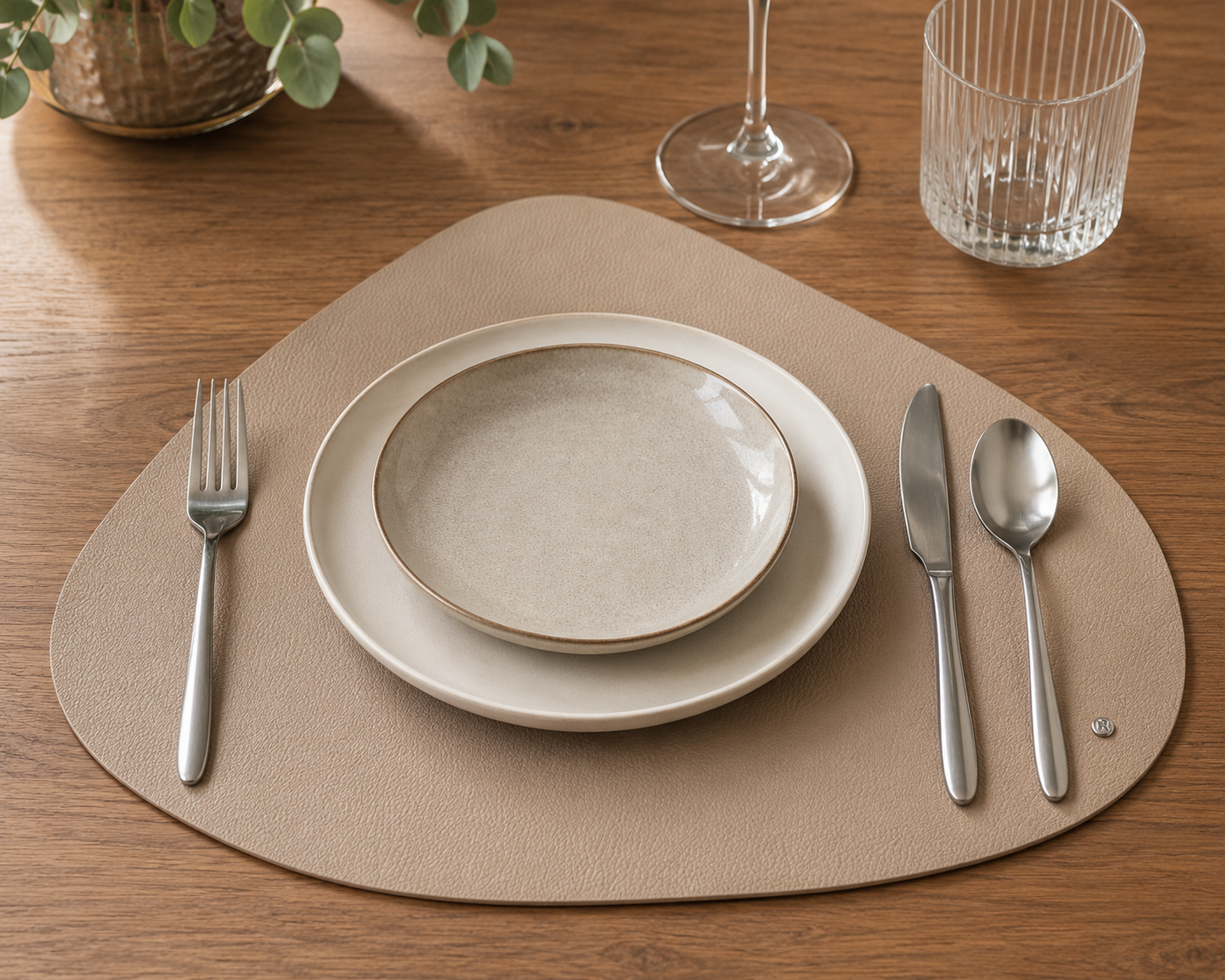Set Individual bajo plato mantel  y Portavasos de Piel Premium | Mosvarti Flother Camel
