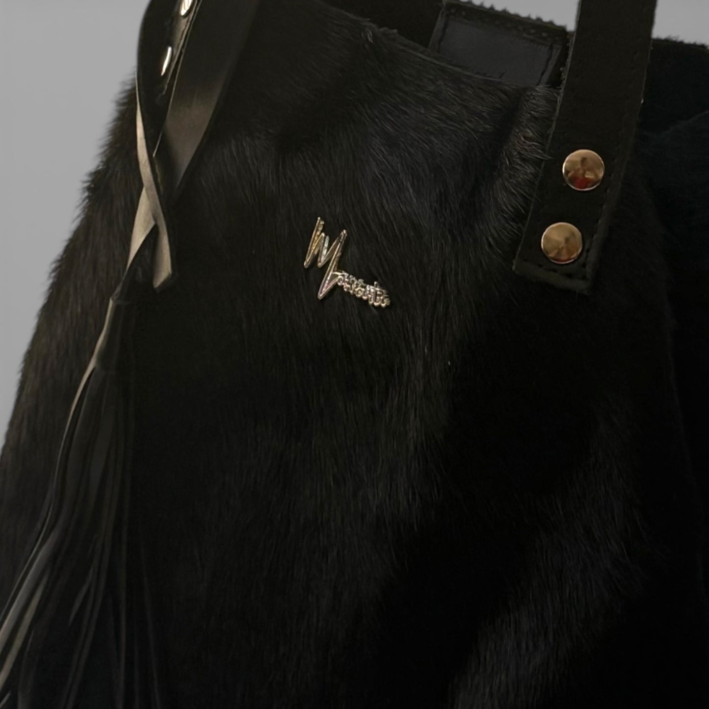 Tote Cuero Praga Plus Pelo Res Negro!!