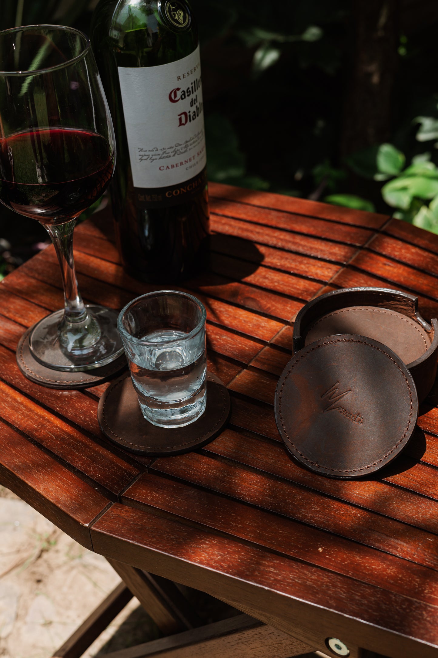 Juego De 8 Porta Vasos 100% Cuero Artesanales (Crazy cafe)