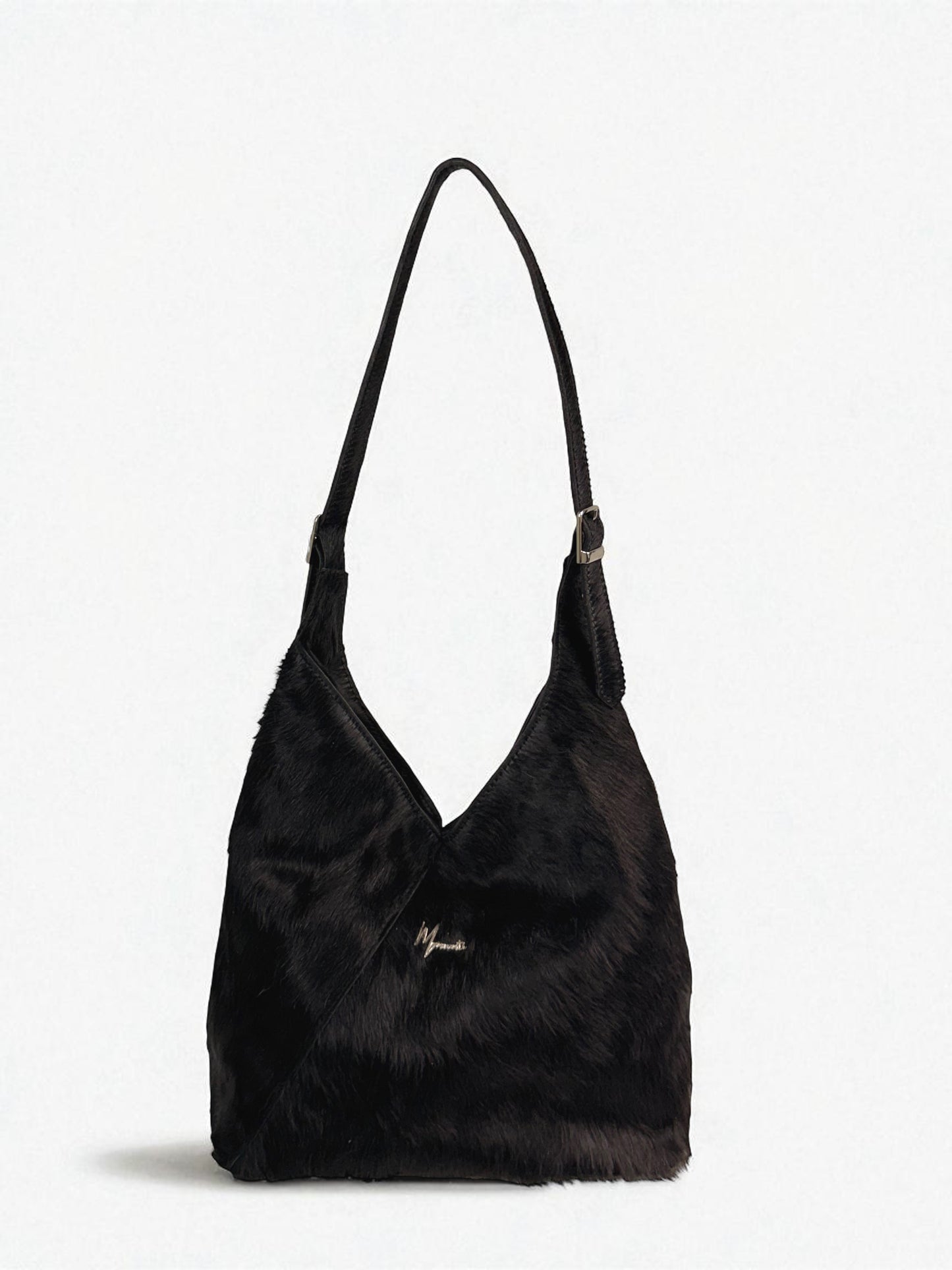 Bolso mod  Nigeria Pelo de Res Negro Asa Ajustable