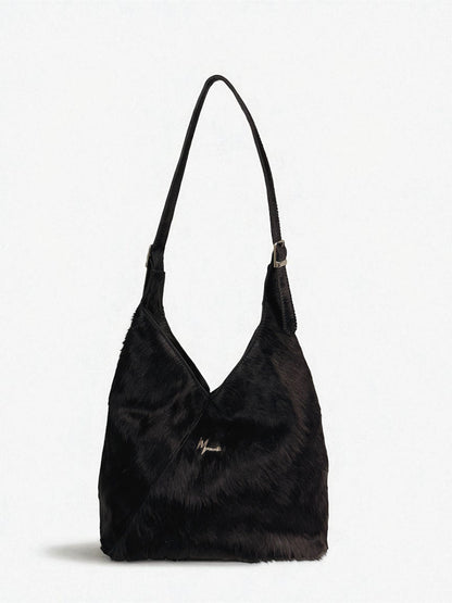 Bolso mod  Nigeria Pelo de Res Negro Asa Ajustable