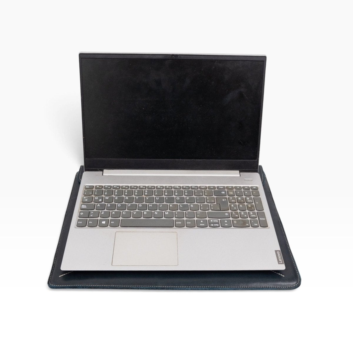 PORTA LAPTOP FIELTRO INTERNO MOD KANSAS Pull Azul - MosvartiPORTA LAPTOP FIELTRO INTERNO MOD KANSAS Pull Azul