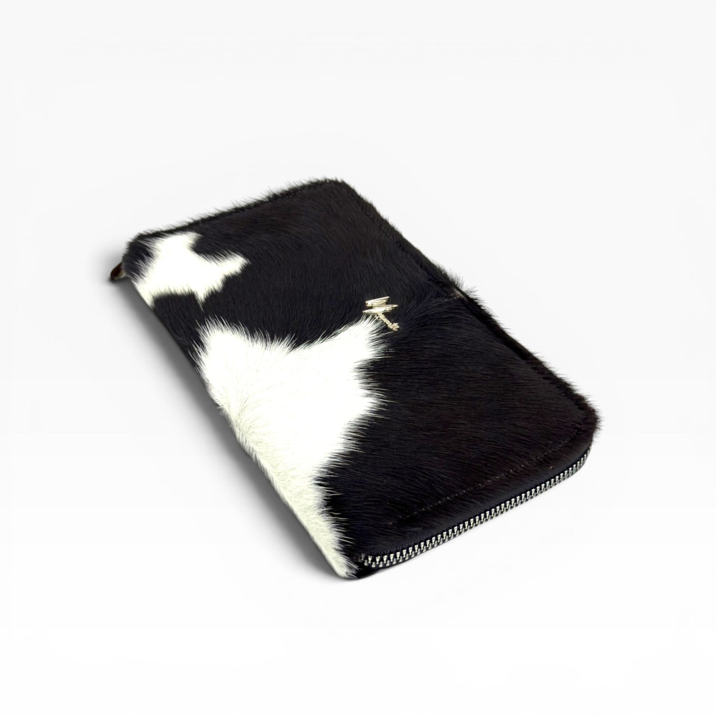 Cartera para Dama en Piel  res pelo no nato  Negro/Blanco
