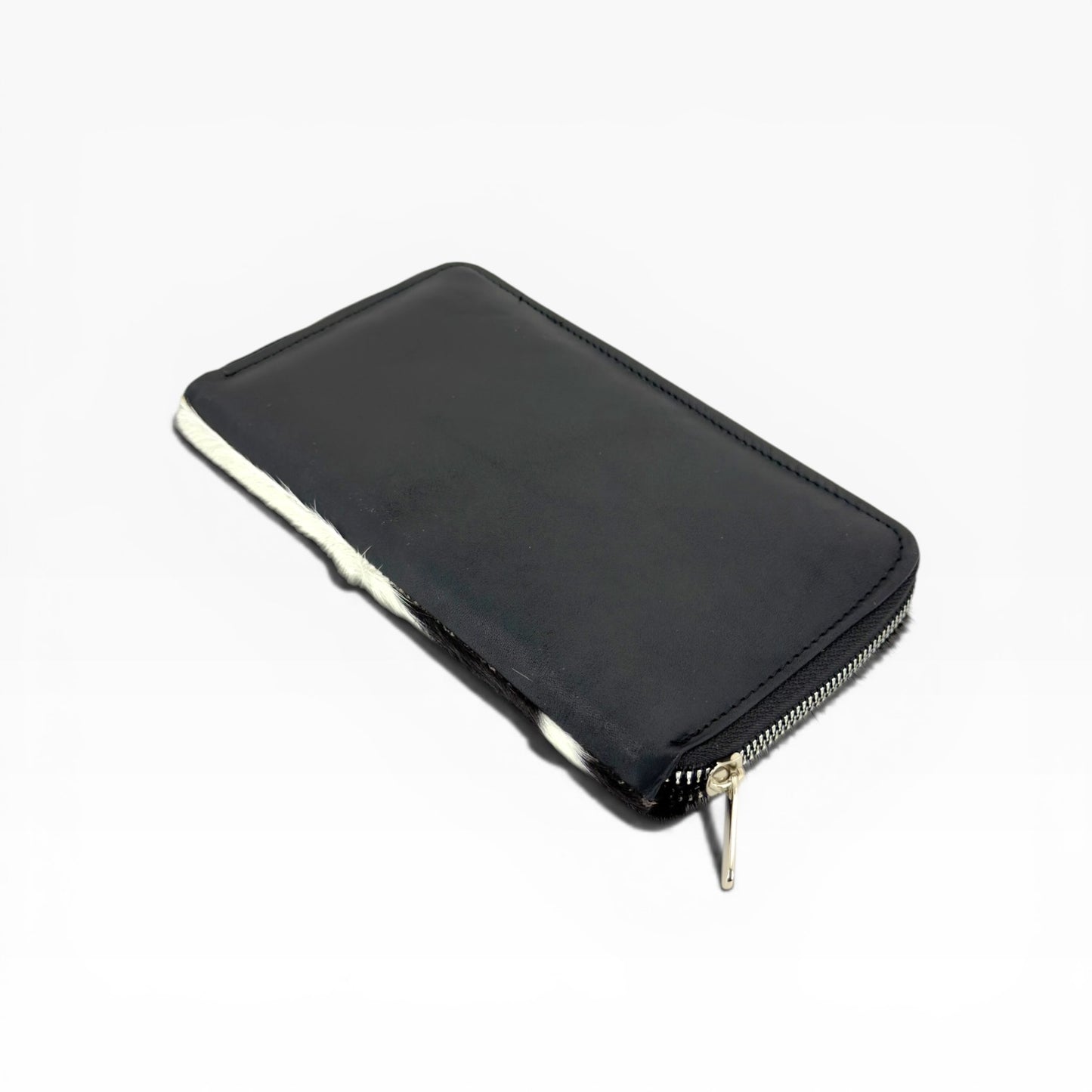 Cartera para Dama en Piel  res pelo no nato  Negro/Blanco