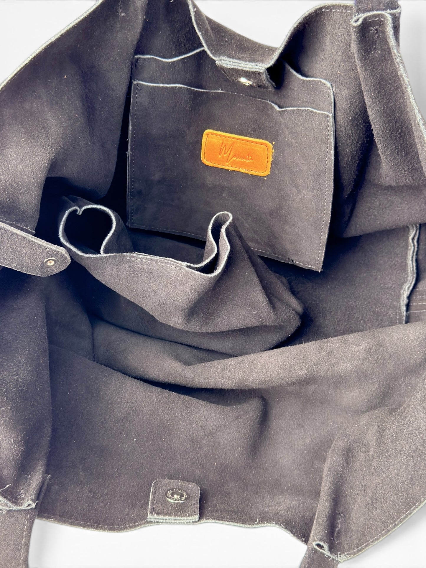Bolso Oversized Tote Bag mod Bulgaria *Nobuk Negro*