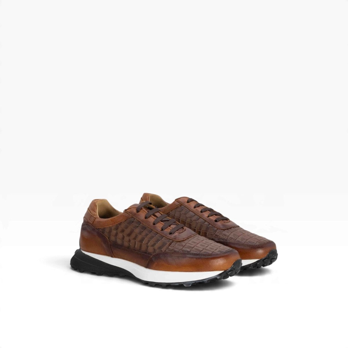 Tenis piel genuina mod 20000 Caoba Pull Up / Grabado de Cocodrilo Shedron* Sombreado* - MosvartiTenis piel genuina mod 20000 Caoba Pull Up / Grabado de Cocodrilo Shedron* Sombreado*