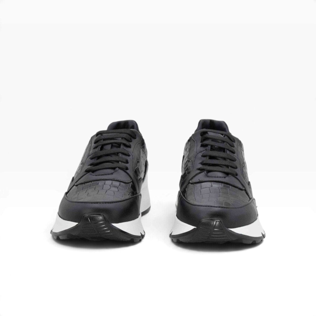 Tenis piel genuina mod 40002 Pull Up Negro / Grabado de Cocodrilo Negro - MosvartiTenis piel genuina mod 40002 Pull Up Negro / Grabado de Cocodrilo Negro