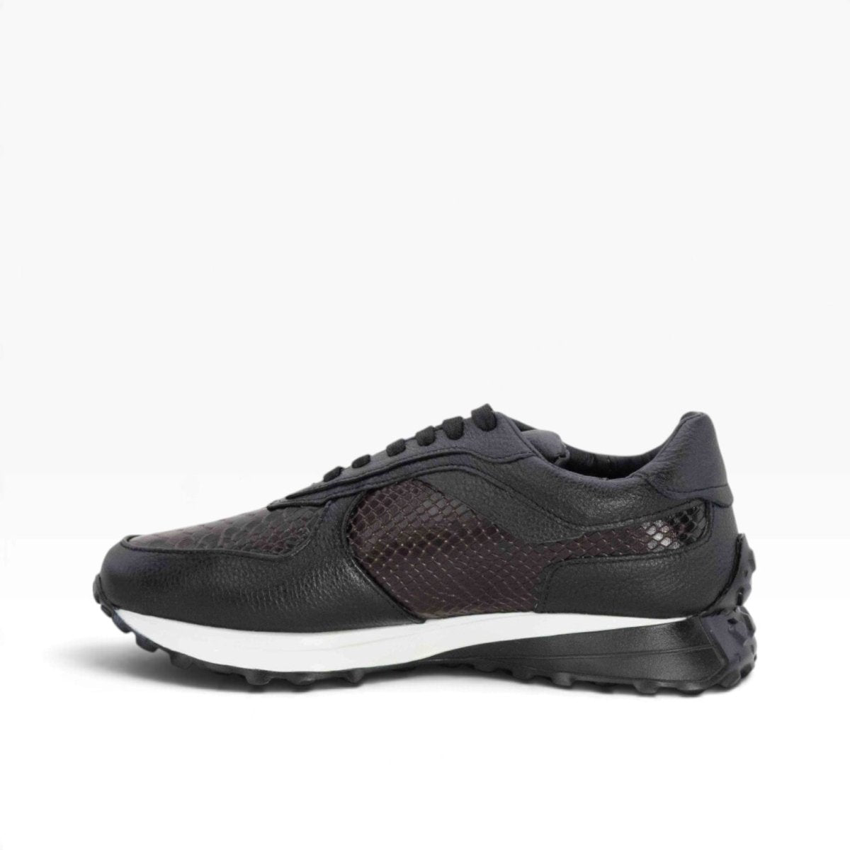 Tenis piel genuina mod 20015 Negro venado / Camaleon Cherry Grabado de Piton - MosvartiTenis piel genuina mod 20015 Negro venado / Camaleon Cherry Grabado de Piton