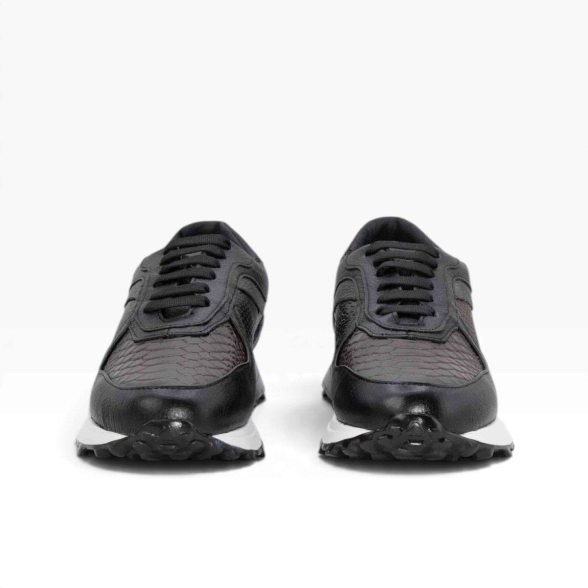 Tenis piel genuina mod 20015 Negro venado / Camaleon Cherry Grabado de Piton - MosvartiTenis piel genuina mod 20015 Negro venado / Camaleon Cherry Grabado de Piton