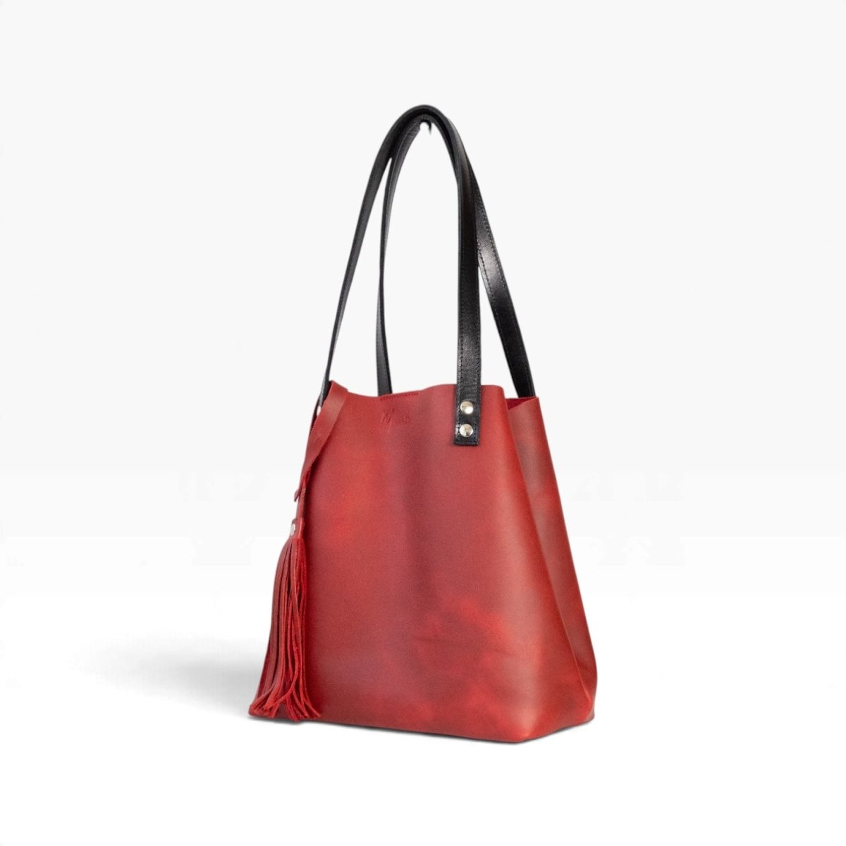 Bolsa Dama Tote 100% Piel Mod. Praga+plus Con Cosmetiquera cosmopolitan (Crazy Rojo) - MosvartiBolsa Dama Tote 100% Piel Mod. Praga+plus Con Cosmetiquera cosmopolitan (Crazy Rojo)