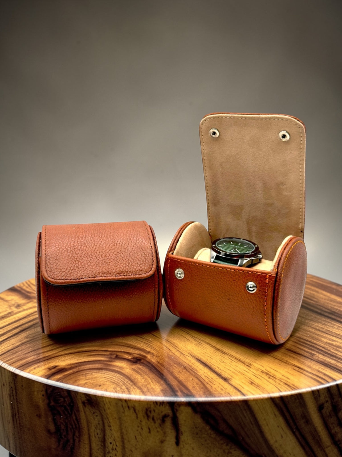 Estuche porta reloj de cuero genuino Mosvarti protector premium
