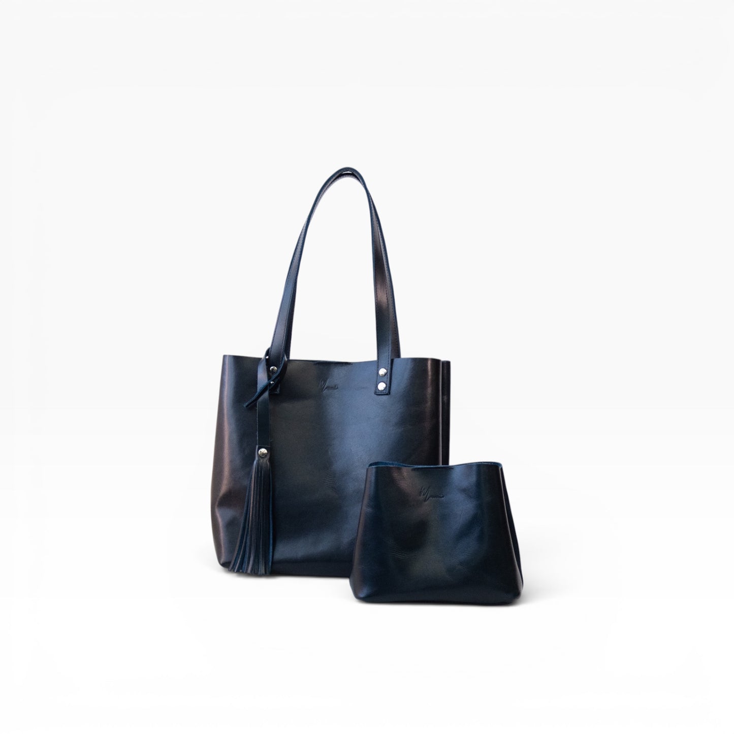 Bolsa Dama Tote 100% Piel Mod. Praga *Pull up Negro*  + 💄Cosmetiquera 👝 Gratis!!