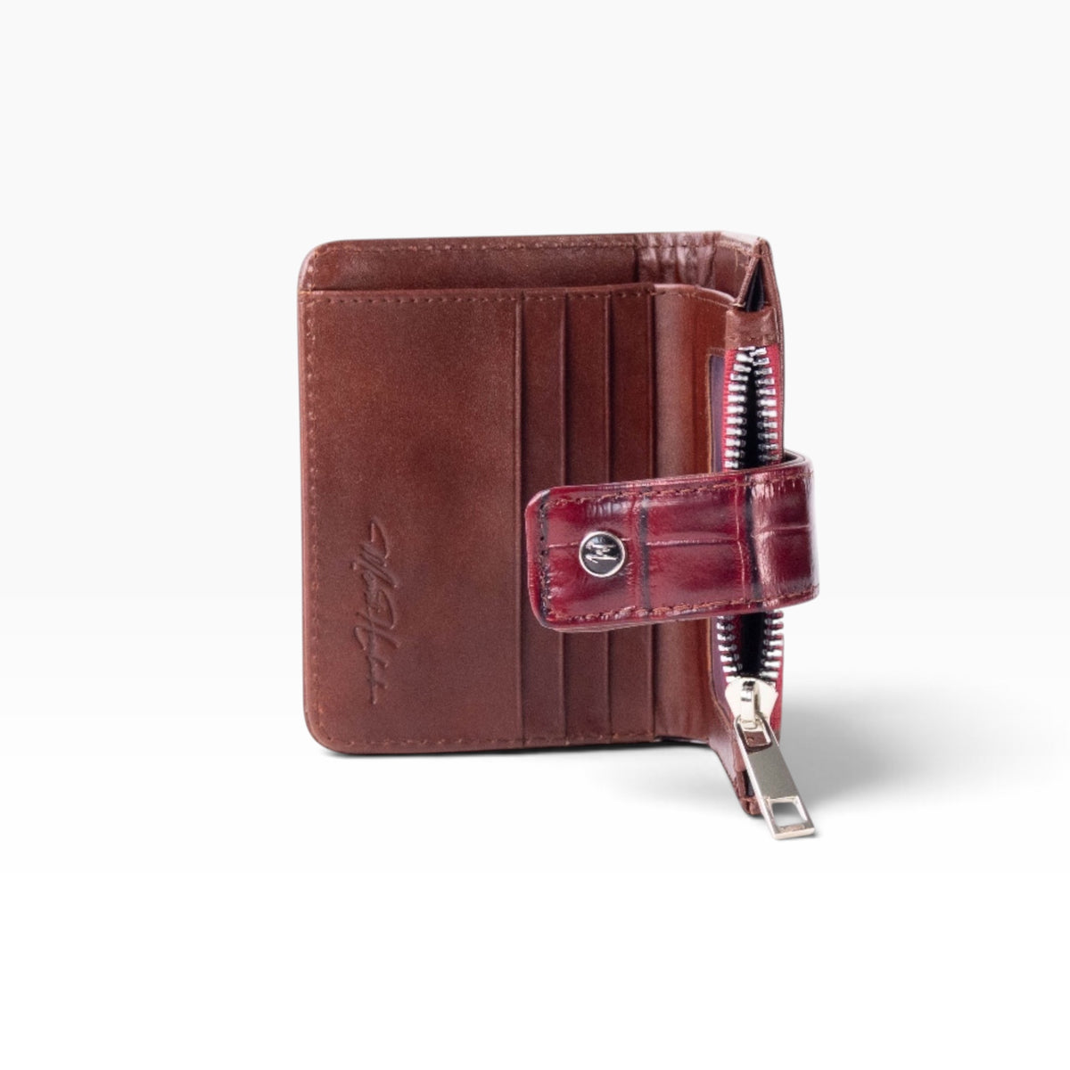 Cartera mosvartimx modelo Bolivia de piel bovina color café con broche de lengüeta en piel roja grabada tipo cocodrilo