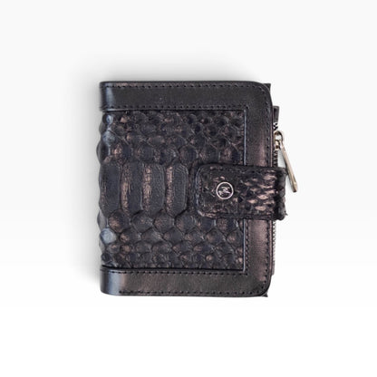 Cartera para dama mosvartimx modelo Bolivia en piel bovina negra con aplicación de pitón y cierre de broche