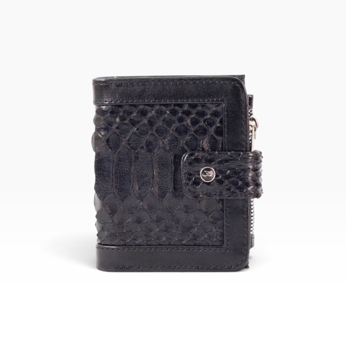 Cartera mosvartimx modelo Bolivia para dama en piel bovina negra con detalle de pitón y cierre de broche