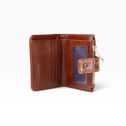 Cartera mosvartimx modelo Bolivia de piel bovina color café con grabado tipo cocodrilo y cierre de broche
