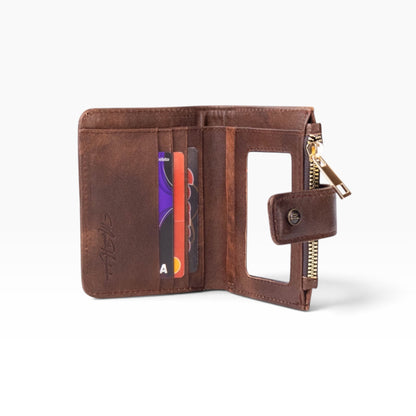 Cartera mosvartimx modelo Bolivia de piel bovina café con tarjetero, ventana para identificación y cierre de broche.