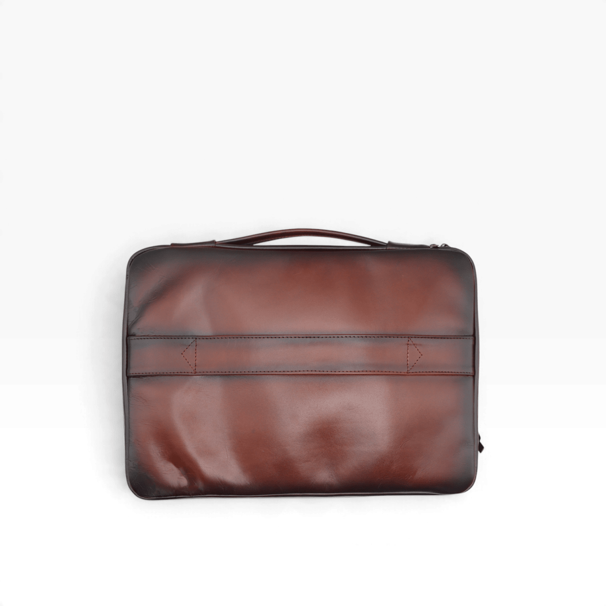 PORTA LAPTOP MOD Uruguay Pull Up Sheron sombrado - mosvartimxPORTA LAPTOP MOD Uruguay Pull Up Sheron sombrado
