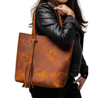 Bolsa Dama Tote con cargador Magnético🔋 y cosmetiquera con cierre💄 *Crazy Naranja*
