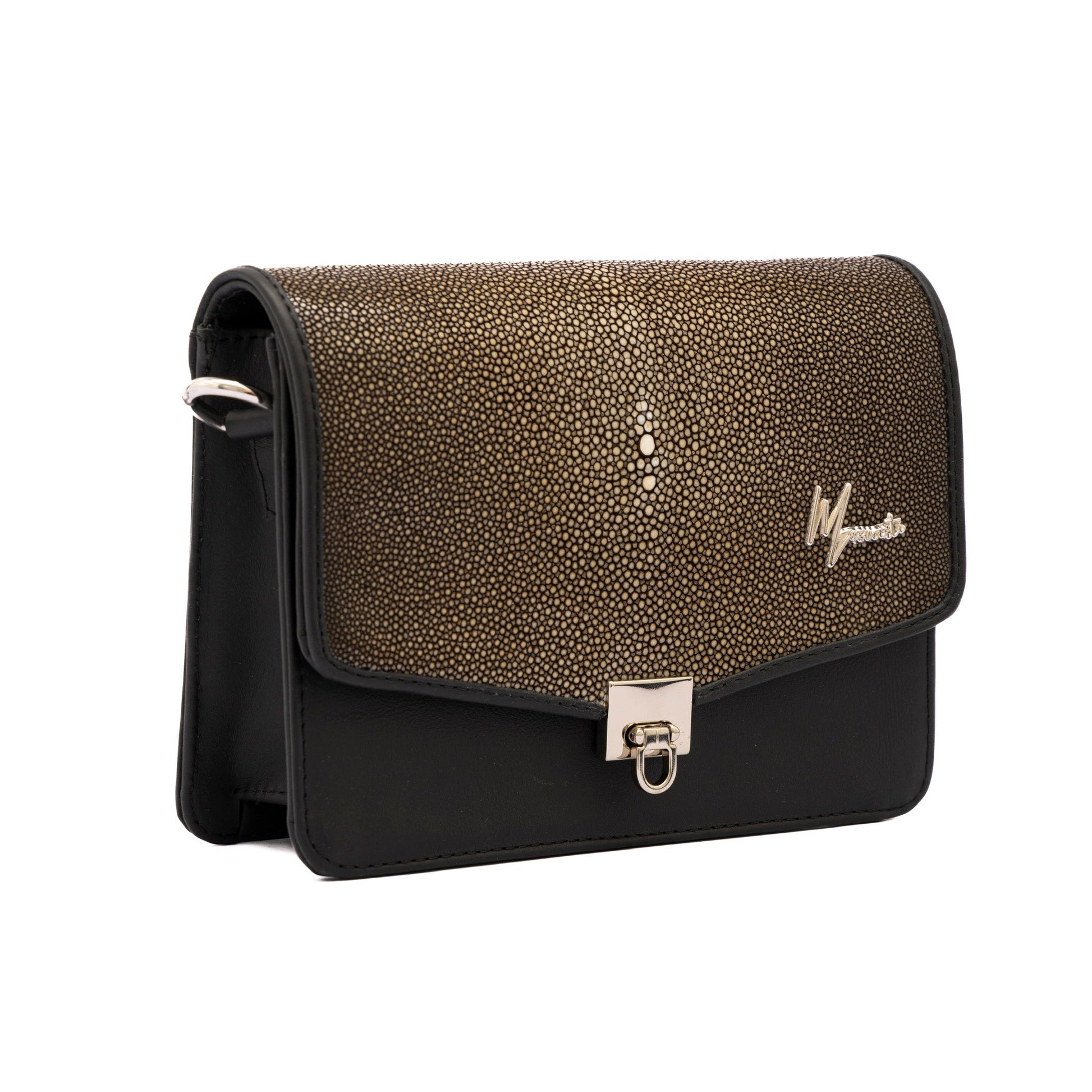 Bolso de piel con tapa mantarraya cafe artesanal – fabricante y